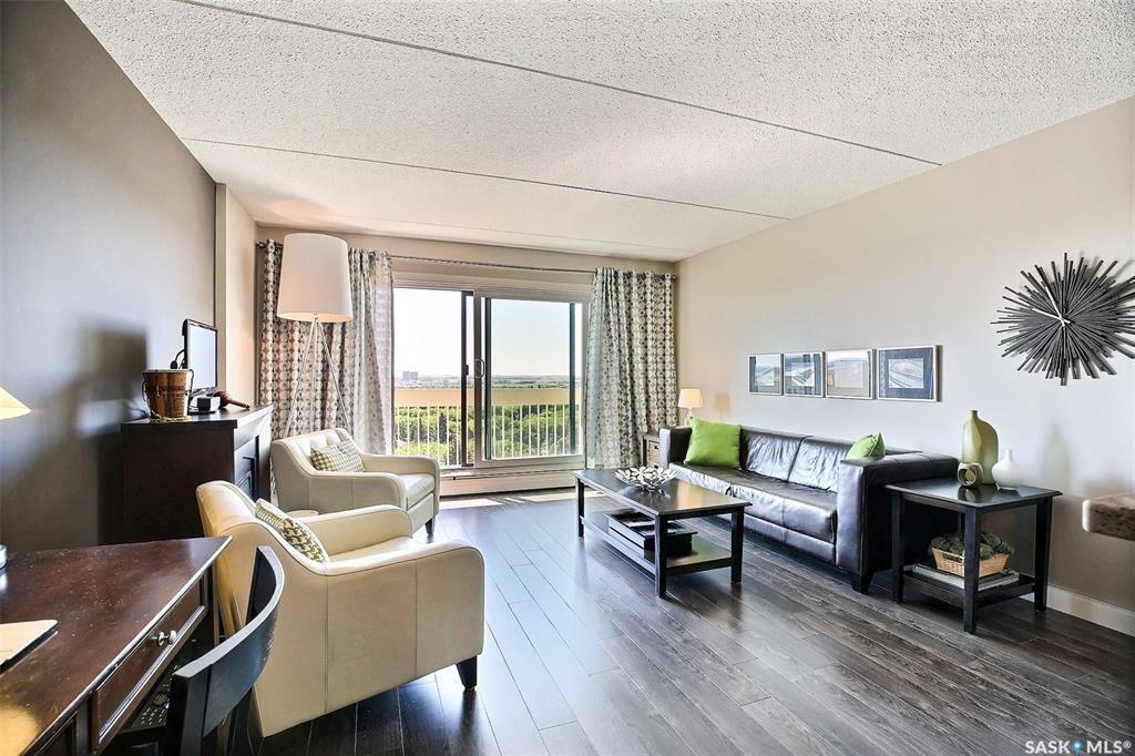 Property Photo: 3520 Hillsdale Street 1506 SK S4S 5Z5