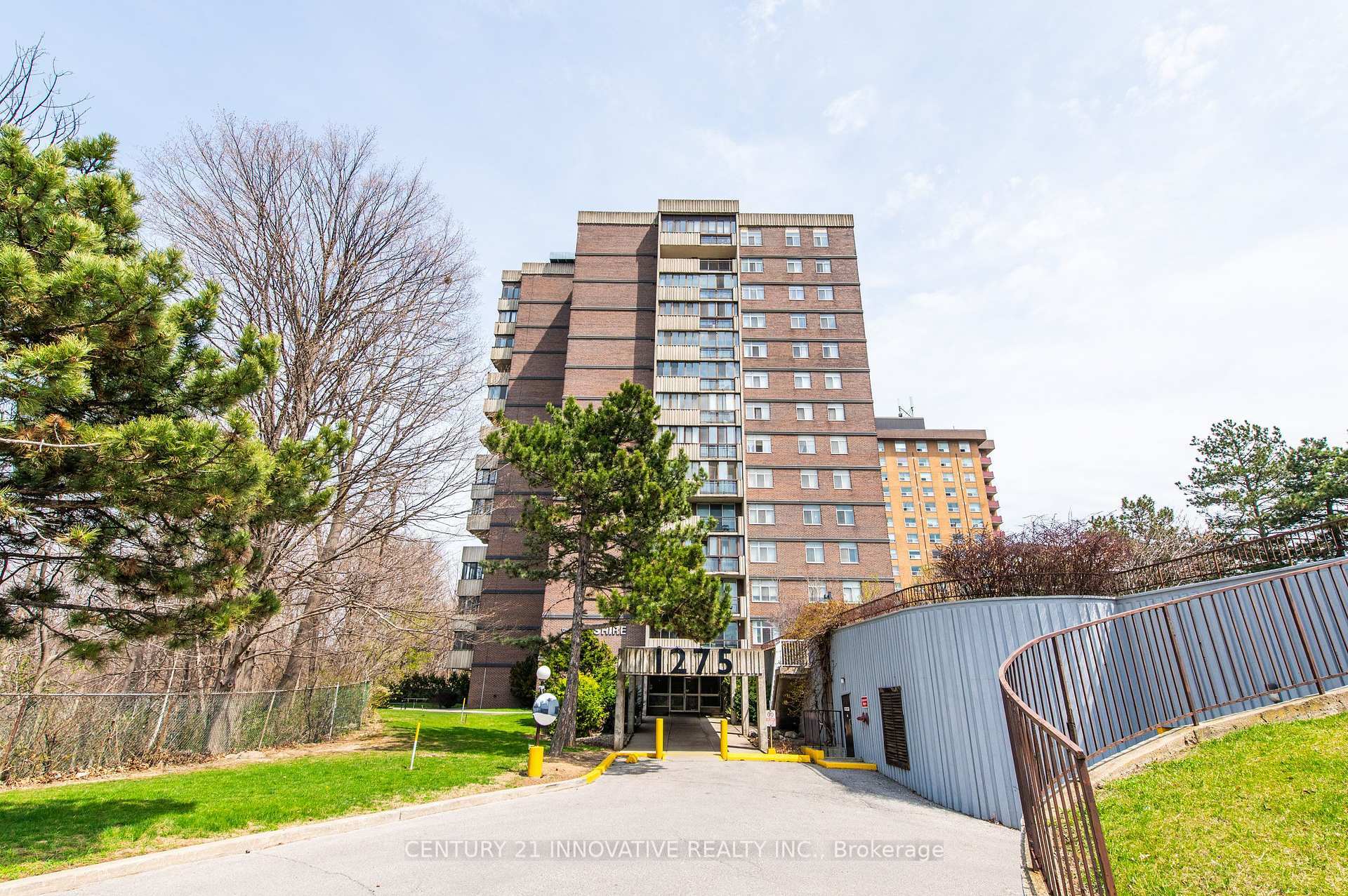 Photo de la propriété: 1275 Markham Road 1402 ON M1H 3A2