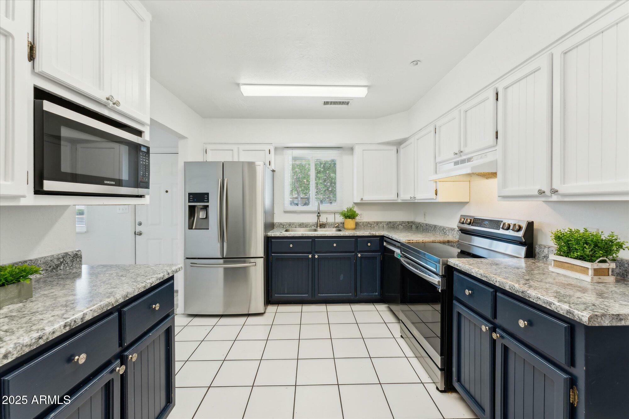 Property Photo:  2395 S Arizona Road  AZ 85119 