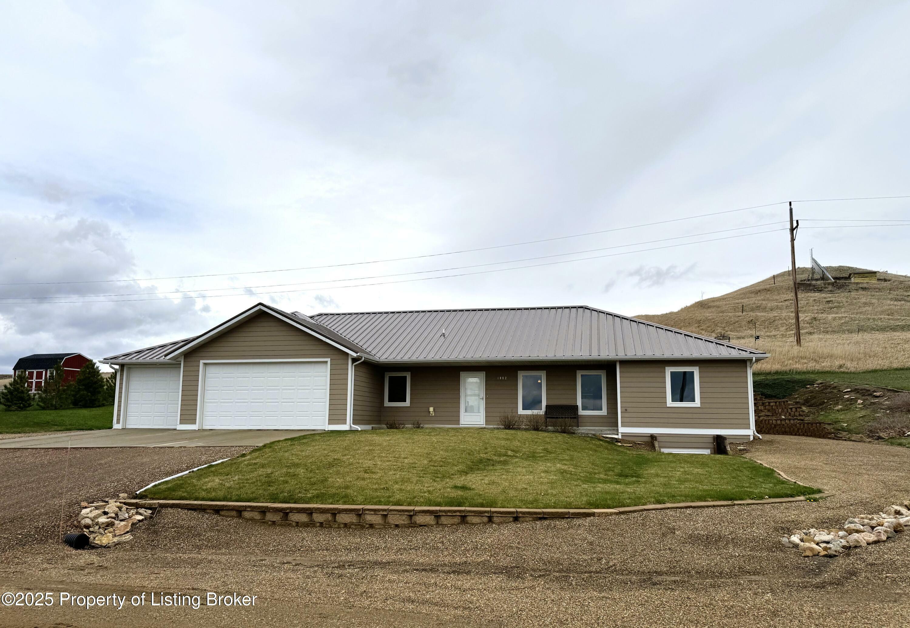 Property Photo: 1002 6th Street N ND 58639