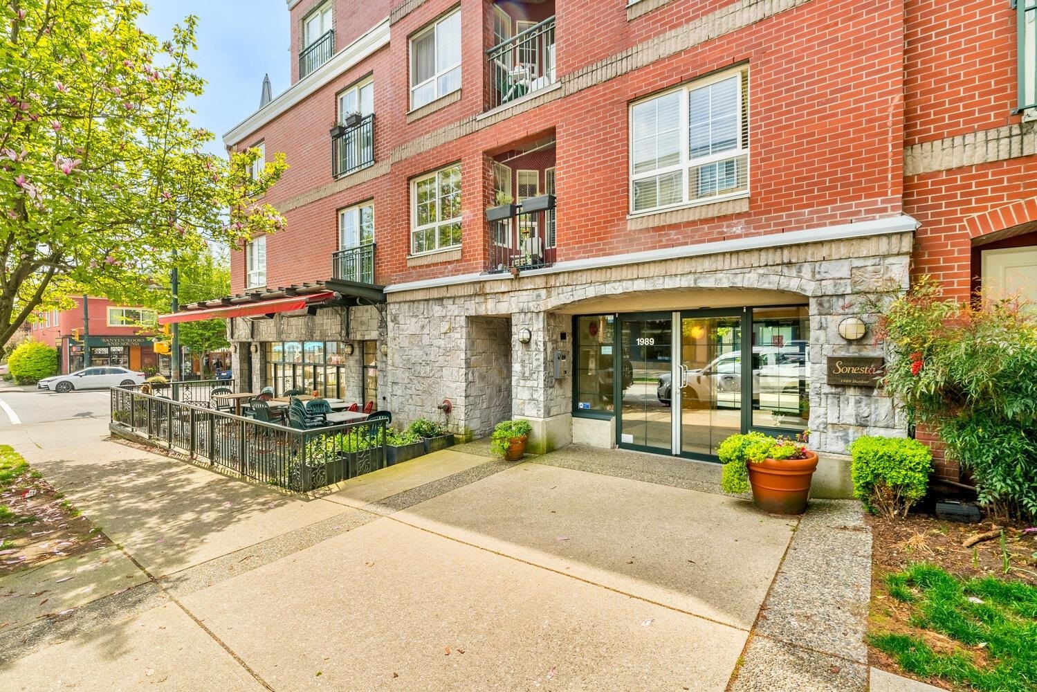 Property Photo: 1989 Dunbar Street 308 BC V6R 4R5