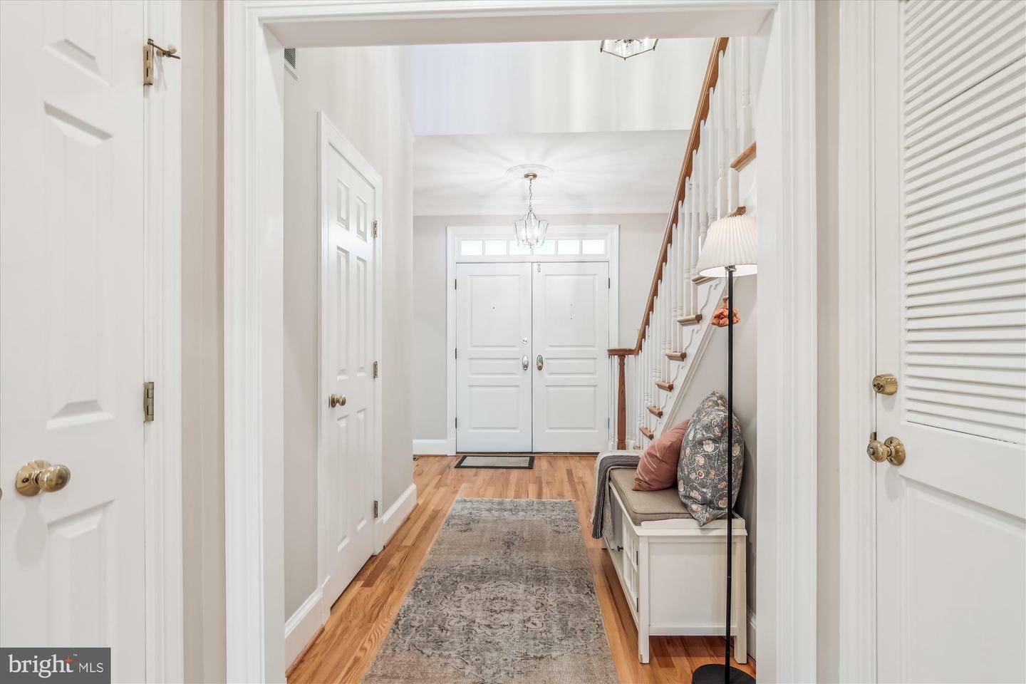 Property Photo: 2929 Eddington Terrace VA 22302