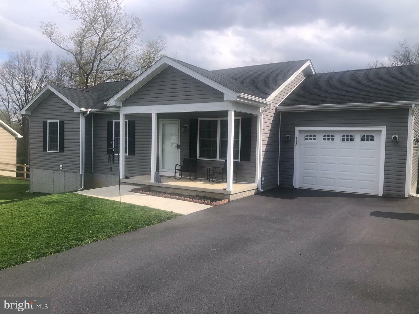 Property Photo: 246 Hannah Lane WV 25413