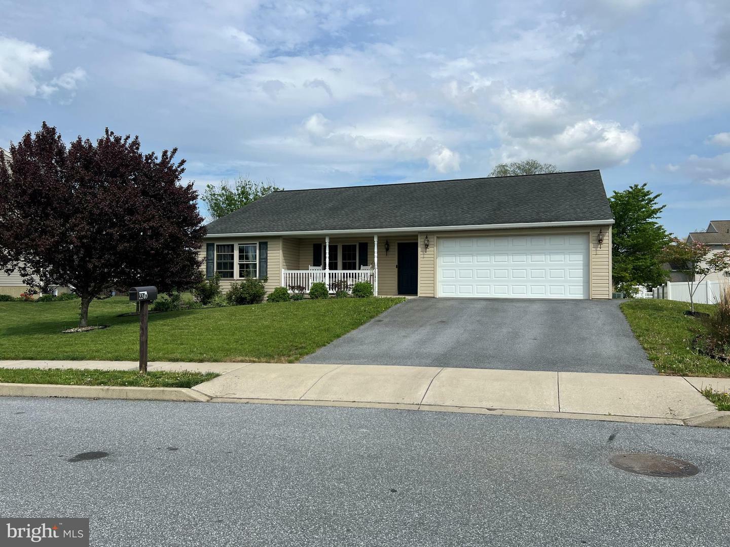 Property Photo: 2240 Nancy Lee Avenue PA 17042