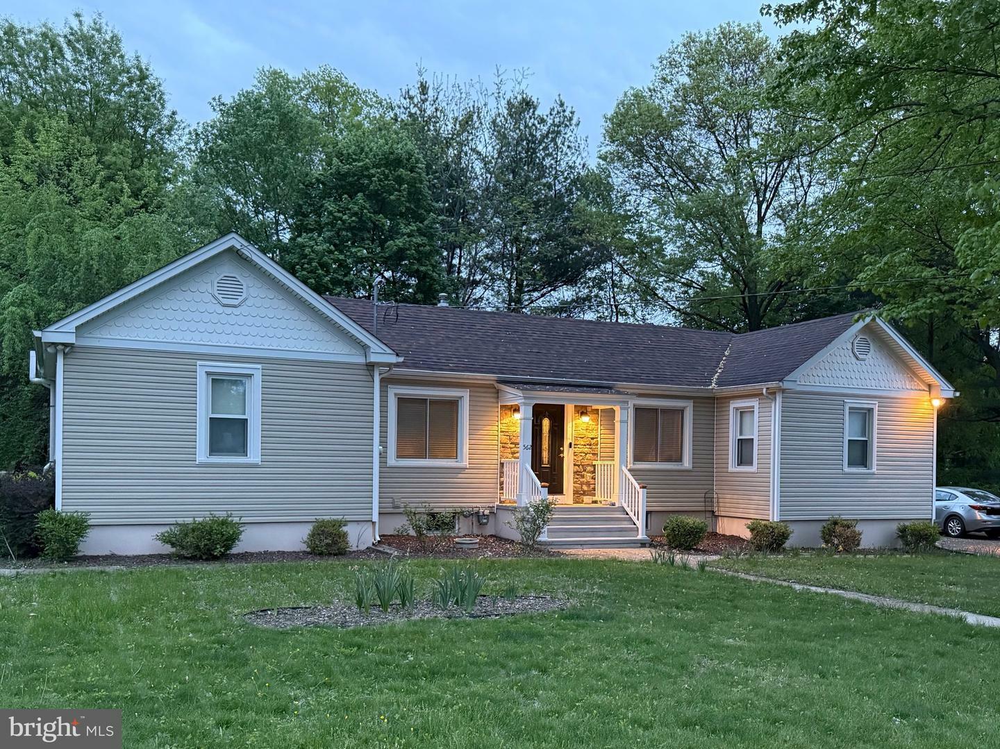 Property Photo: 562 Washington Avenue NJ 08628