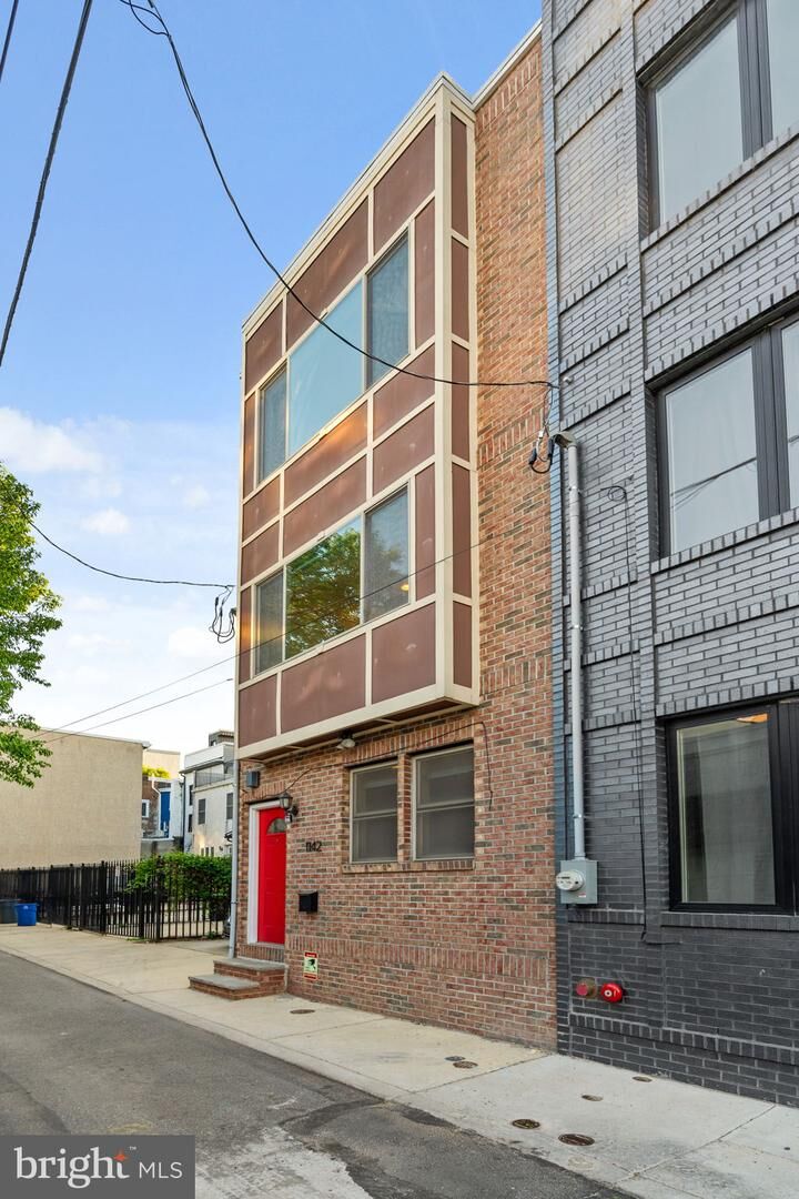 Property Photo: 1142 N Galloway Street PA 19123