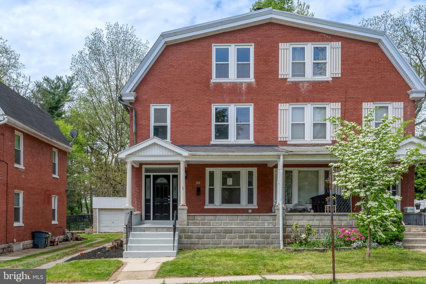 Property Photo: 106 S President Avenue PA 17603