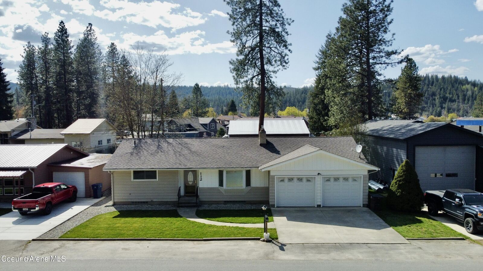 Property Photo:  112 Woodland Dr  ID 83850 