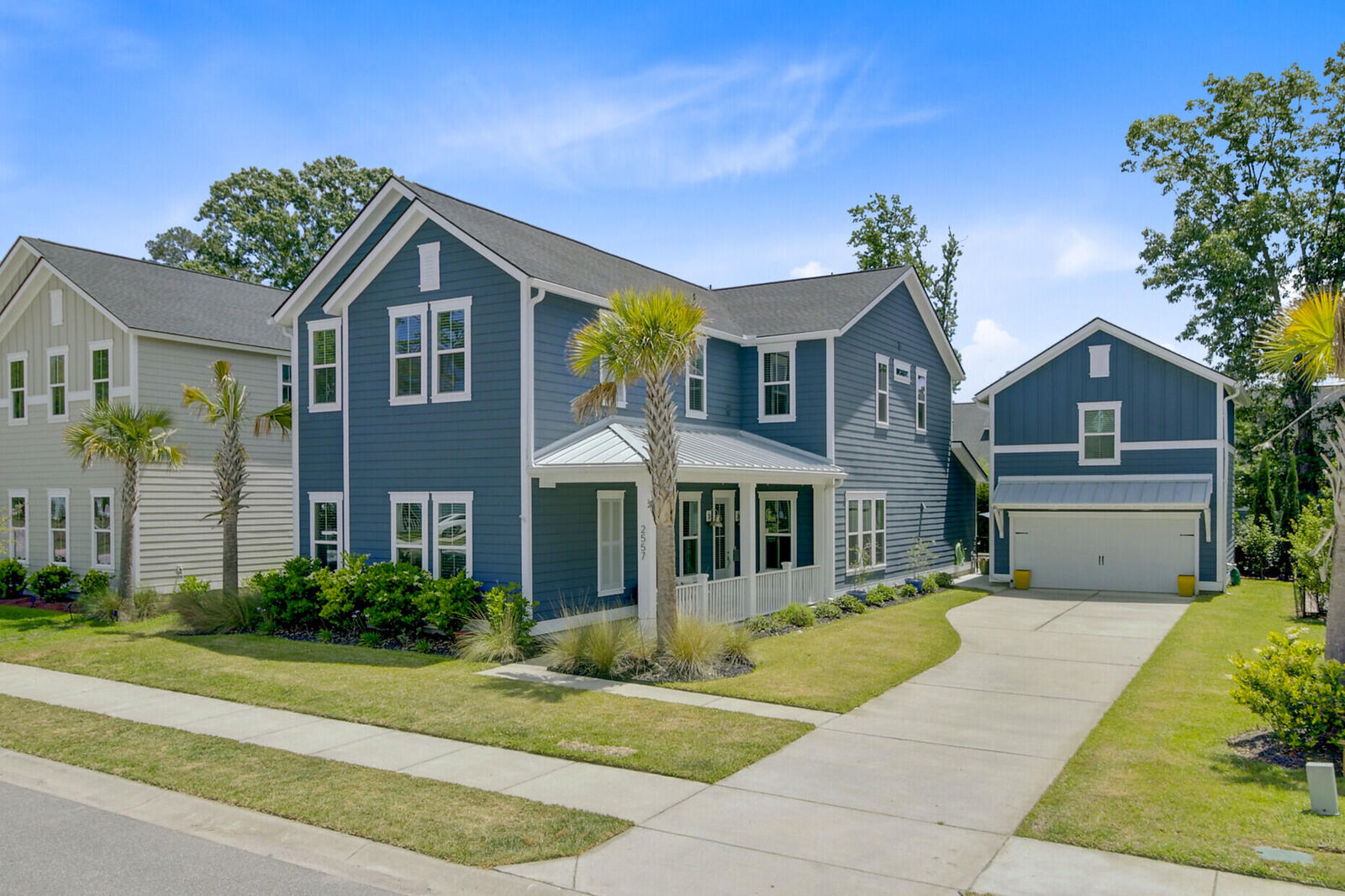 Property Photo:  2557 Hatch Drive  SC 29455 