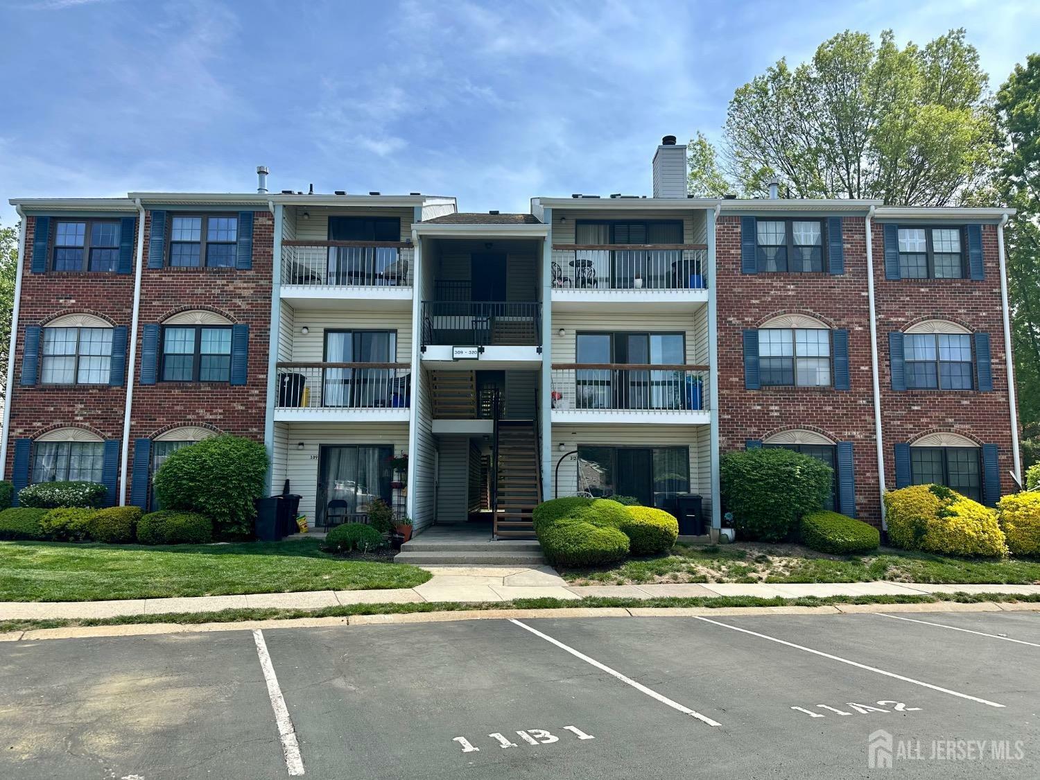 Property Photo: 319 Bromley Place NJ 08816
