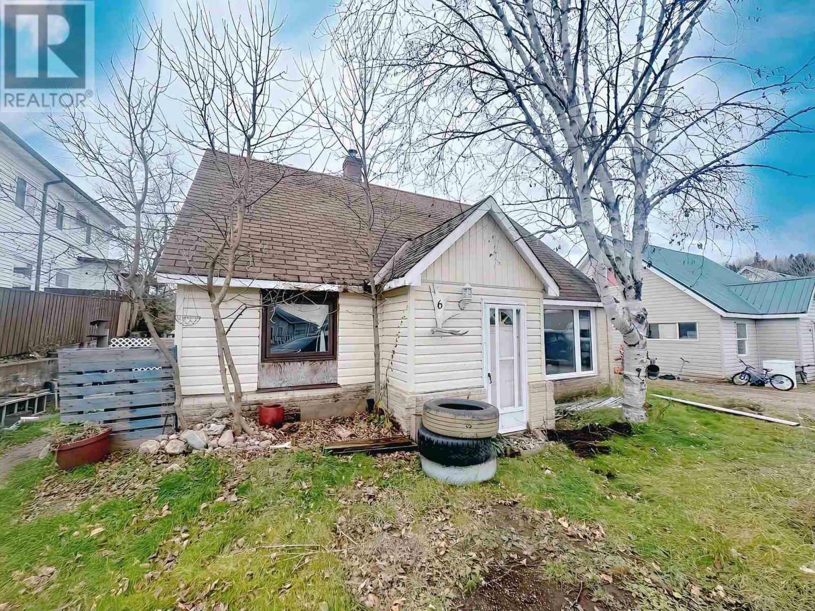 Property Photo:  6 Summer Ct  ON P0T 1C0 