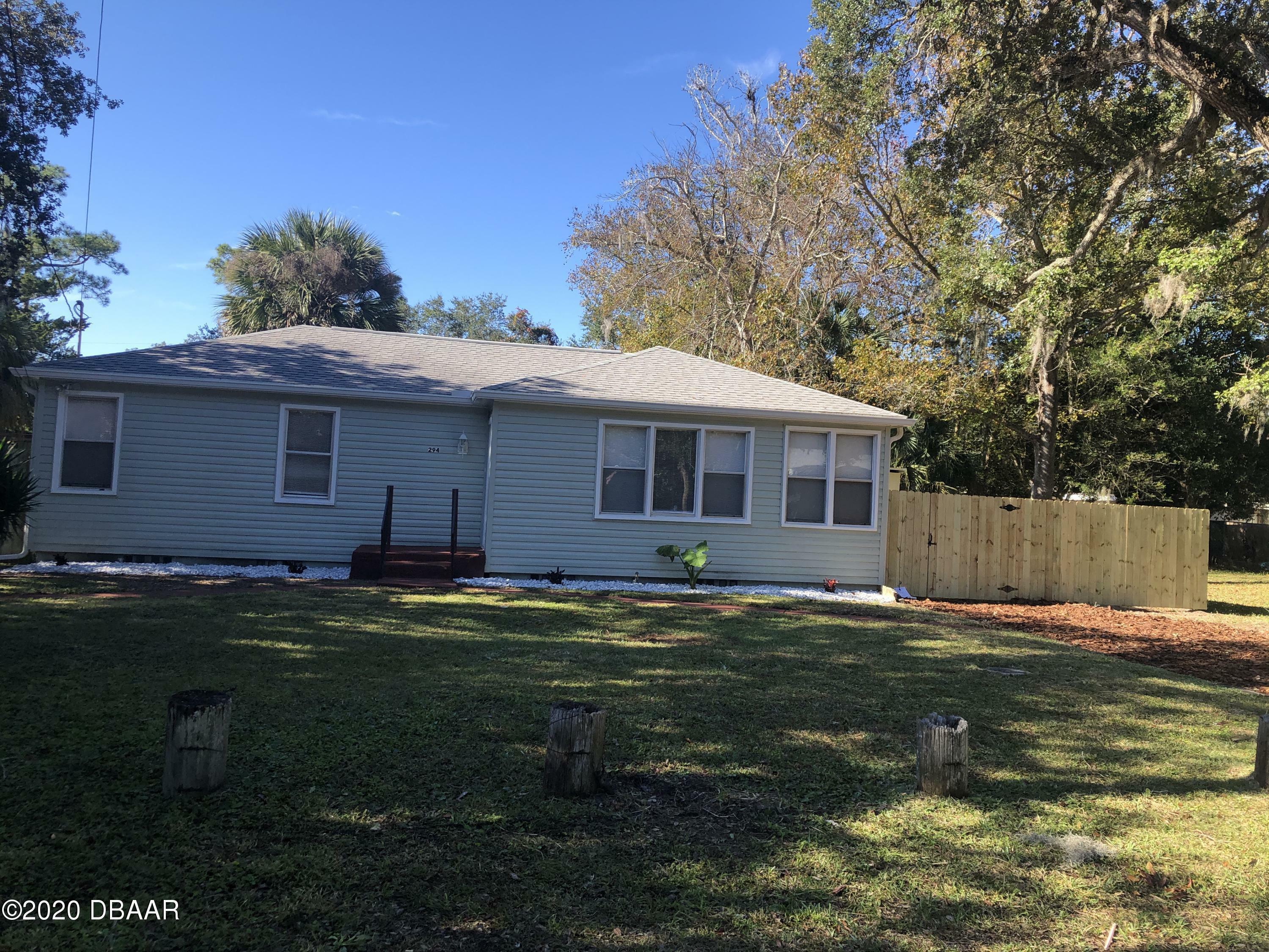 Property Photo: 294 Roosevelt Drive FL 32174
