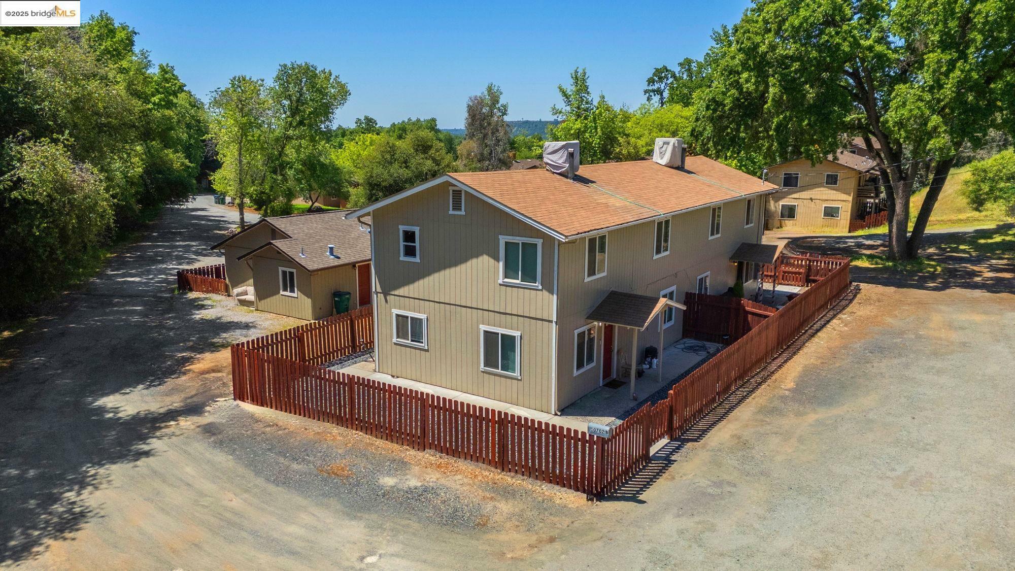 Property Photo: