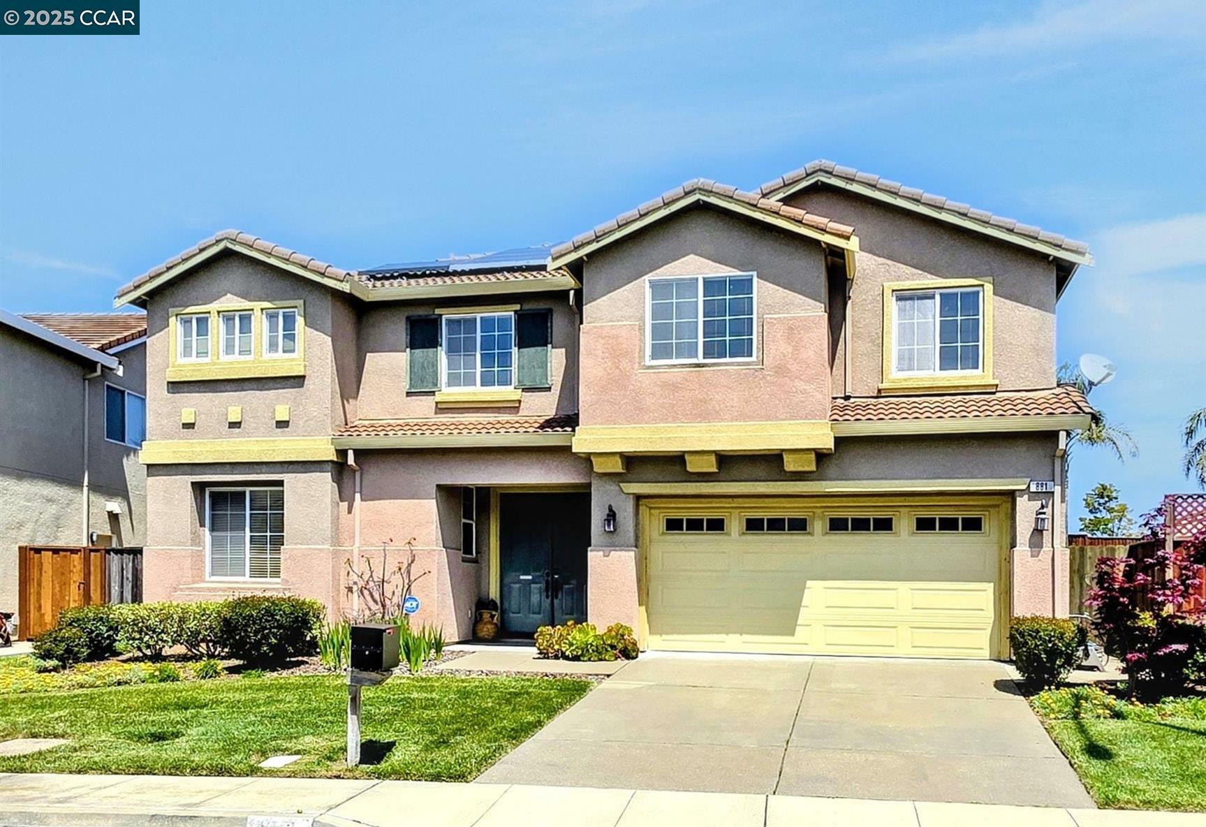 Property Photo: 881 Meadow View Dr CA 94806