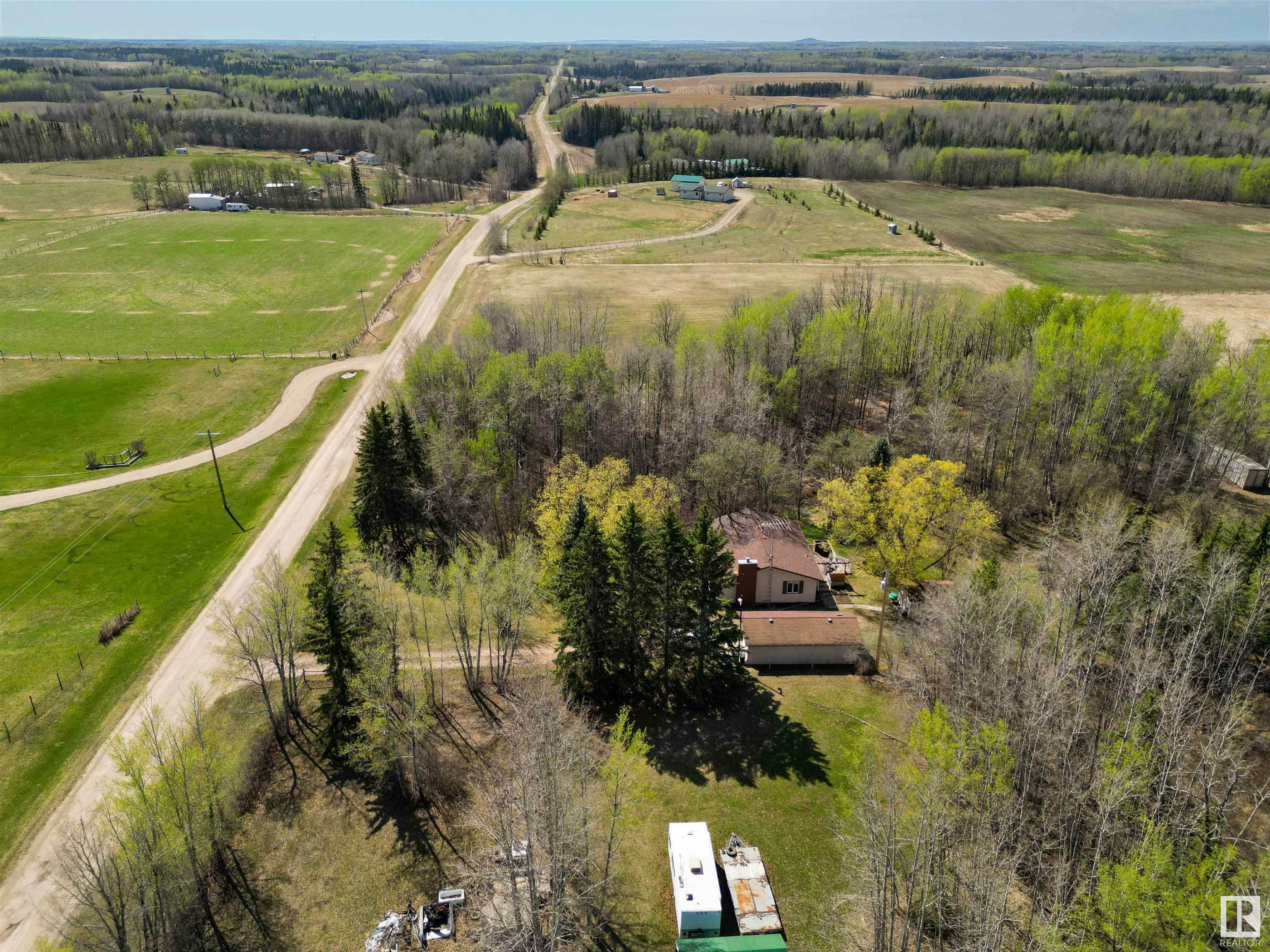 Property Photo: 4902 50 Street AB T0C 1W0