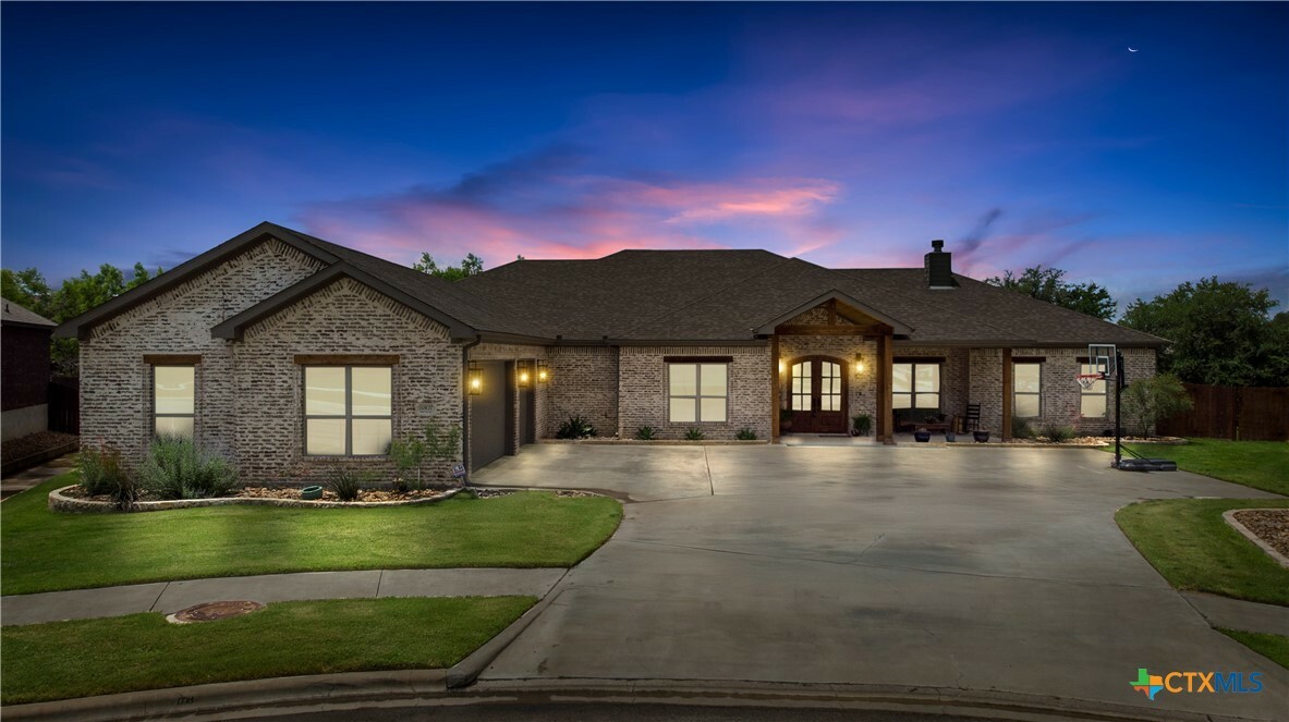 Property Photo: 8307 Dorset Drive TX 76542
