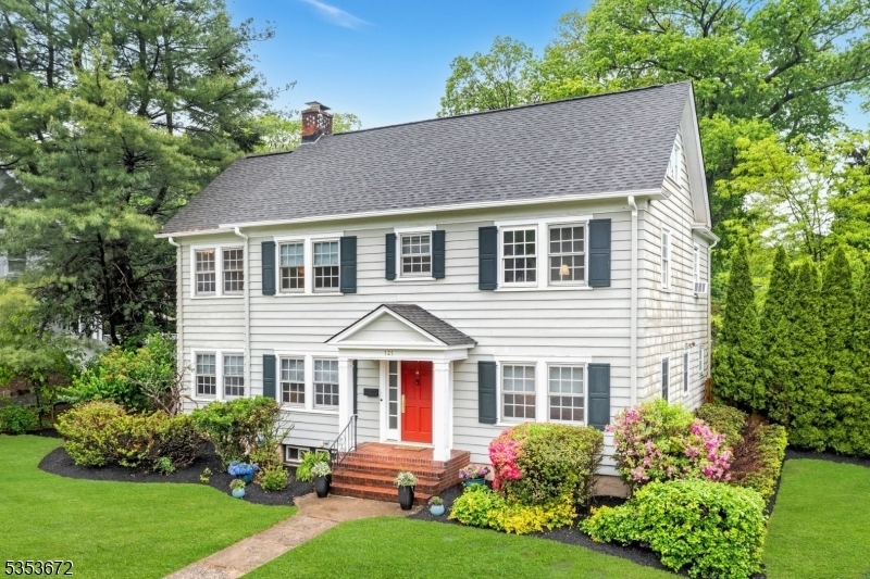 Property Photo: 121 Beverly Rd NJ 07043