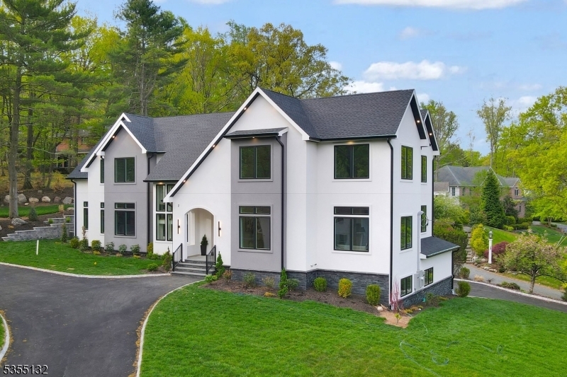 Property Photo: 2 Highview Rd NJ 07078