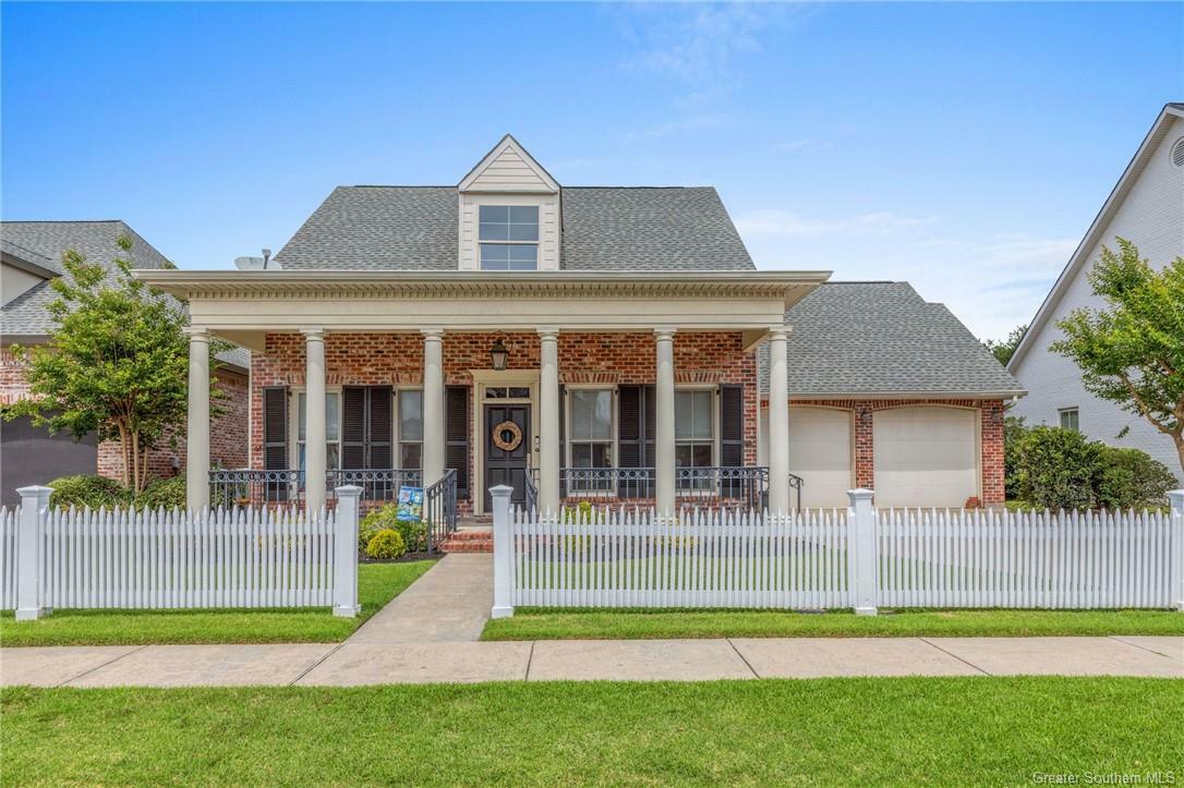 Property Photo: 5925 Camellia Place LA 70605