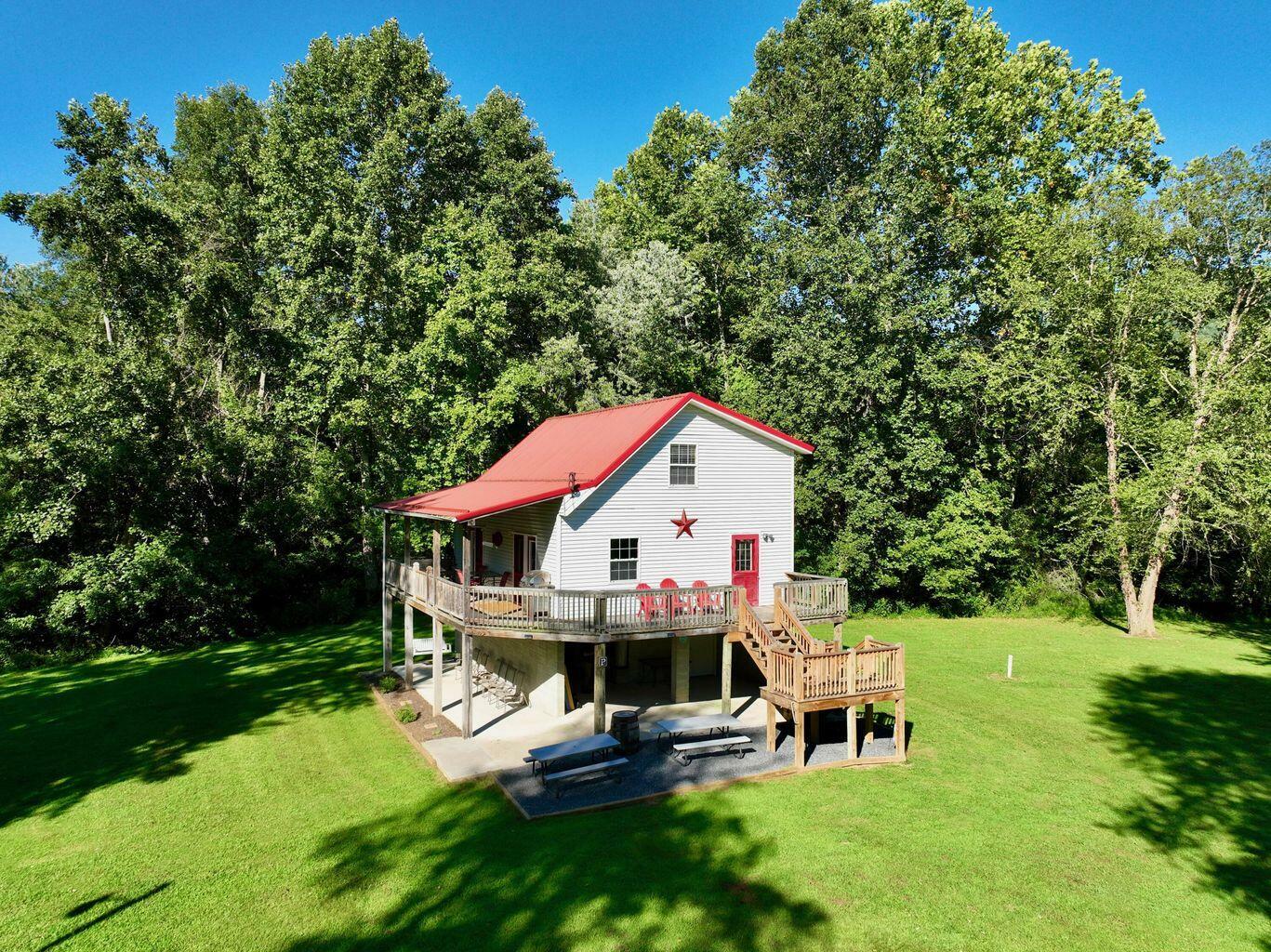 Property Photo: 560 S Emerald Isle WV 24910