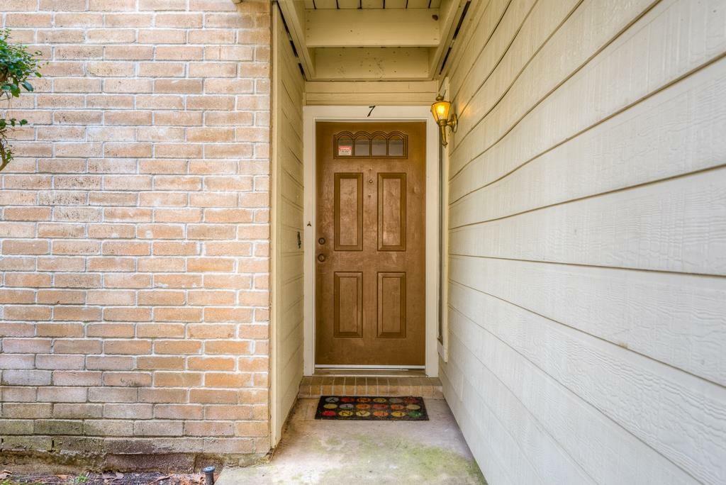 Property Photo: 3500 Tangle Brush Drive 7 TX 77381