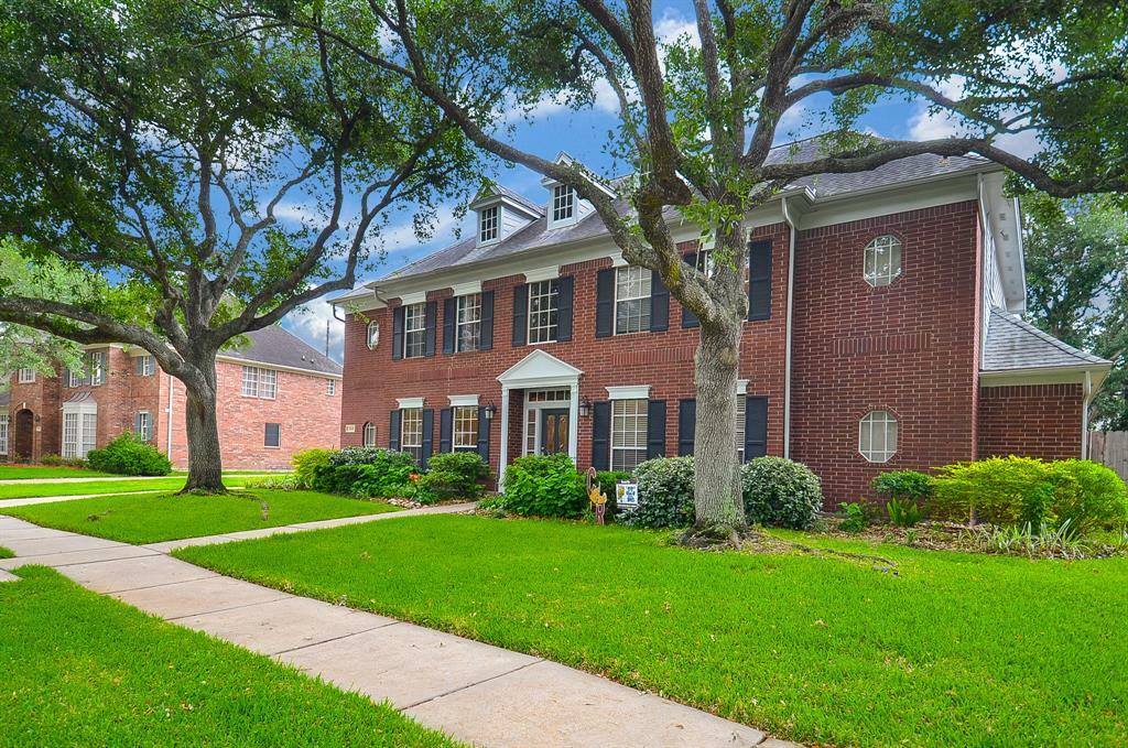 Property Photo: 3510 S Lake Village Drive TX 77450