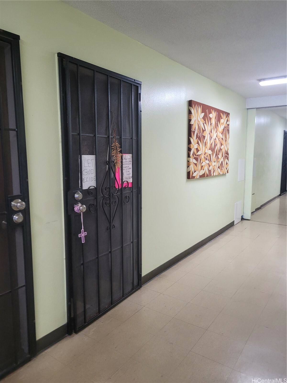 Property Photo: 355 Kalanianaole Avenue 103 HI 96720