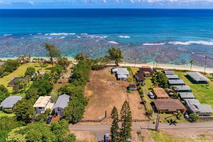 68-603 Crozier Drive  Waialua HI 96791 photo