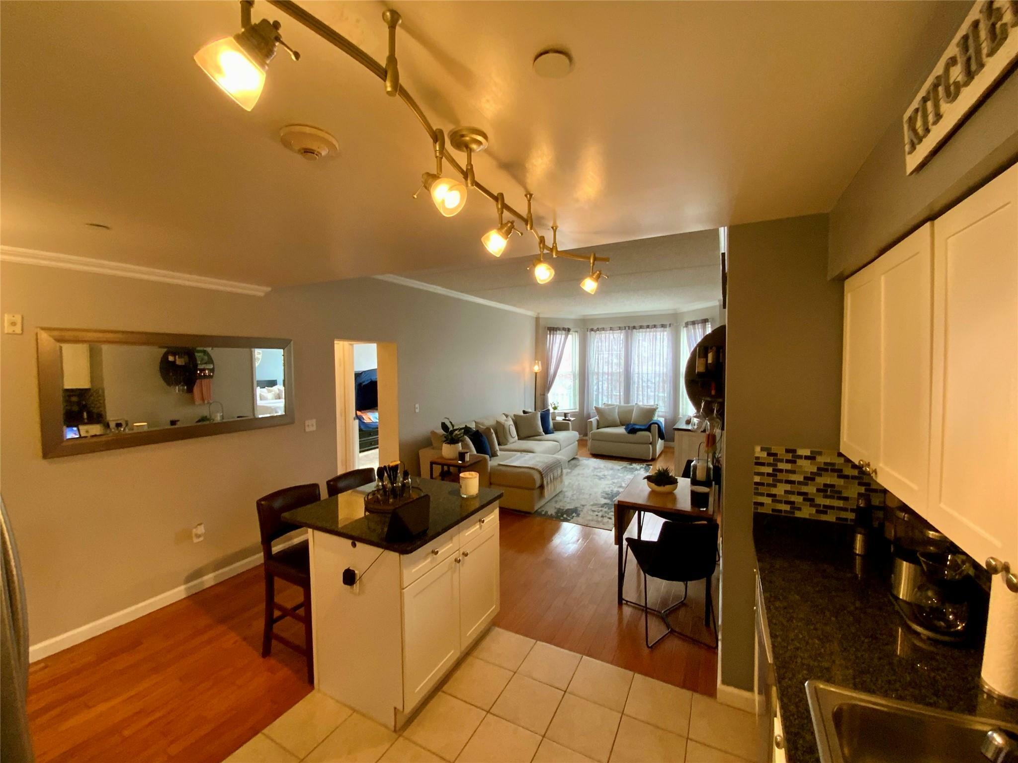 Property Photo: 31 Greenridge Avenue 2G NY 10605