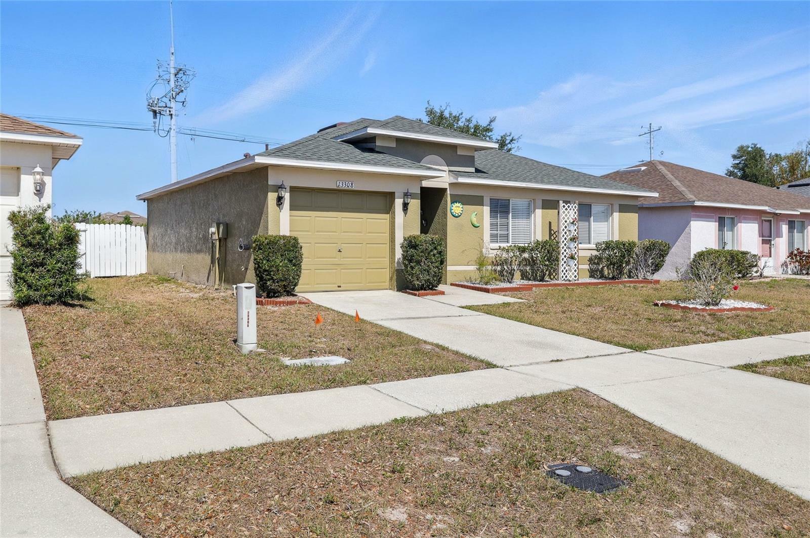 Property Photo: 13308 Prestwick Drive FL 33579