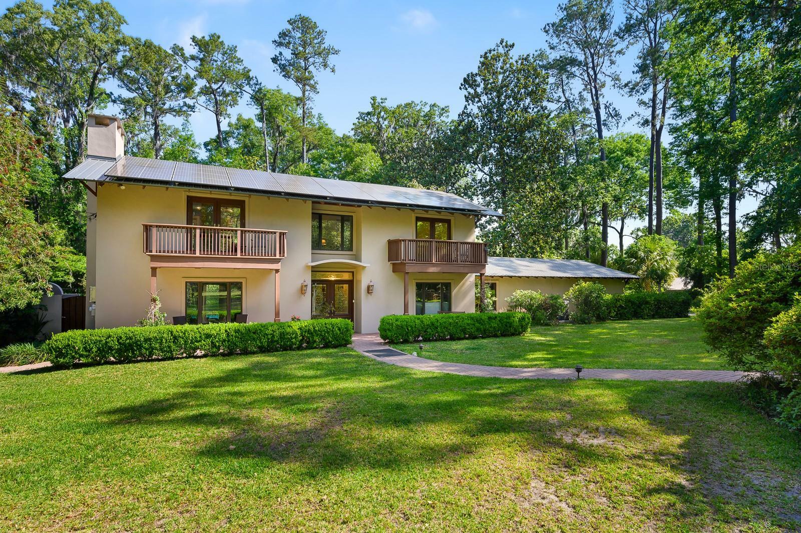 Property Photo: 1517 NW 98th Street FL 32606