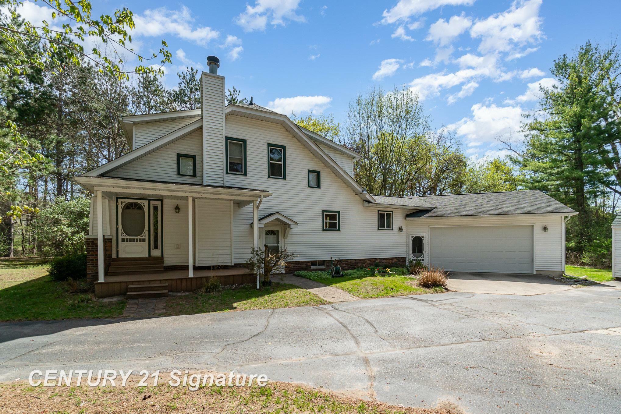 Property Photo: 10249 Evans Road MI 48609