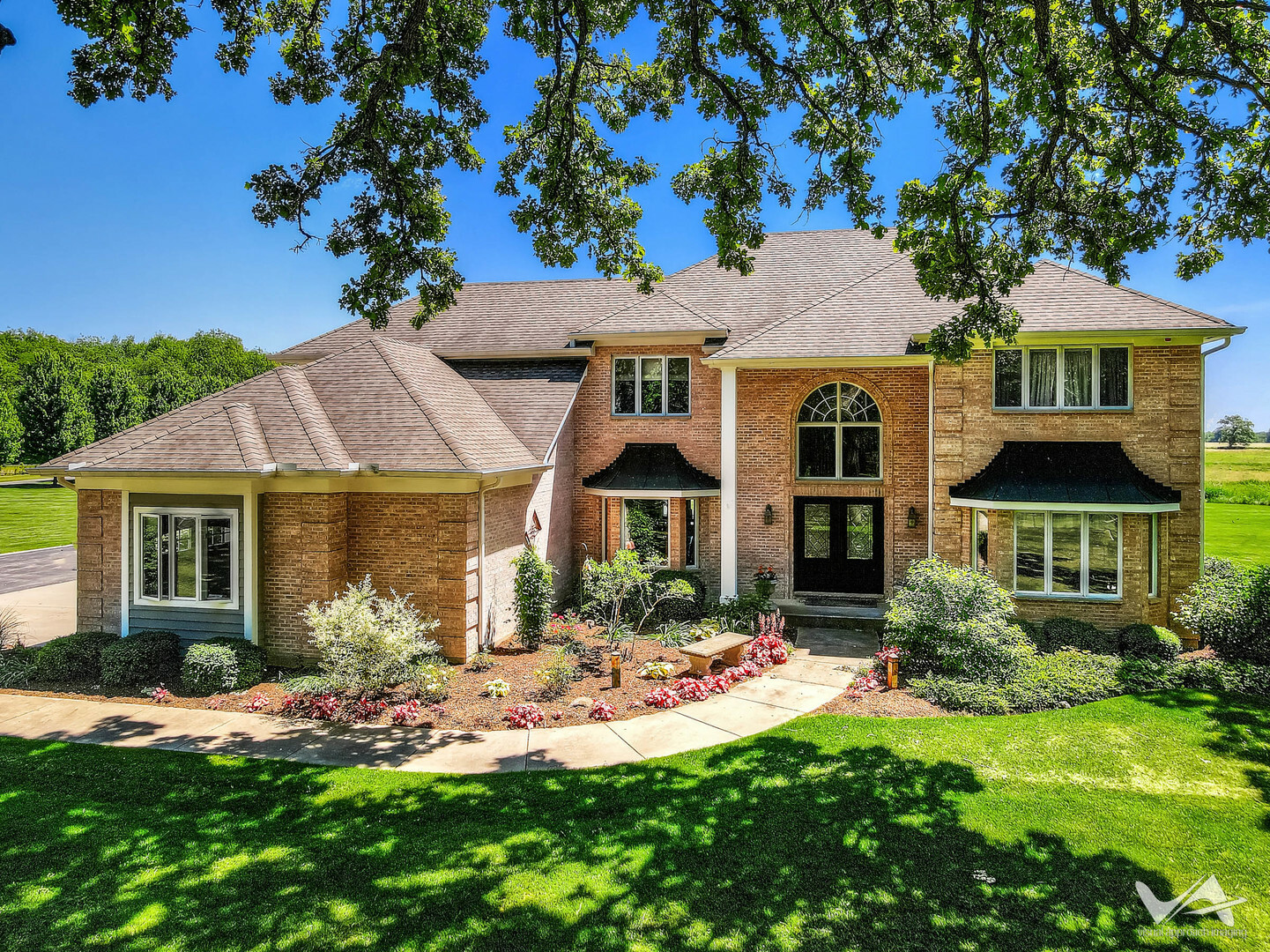 Property Photo: 49W695 Hinckley Road IL 60511