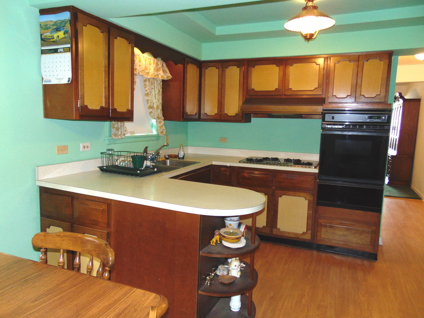 Property Photo: 3044 N Kolmar Avenue IL 60641