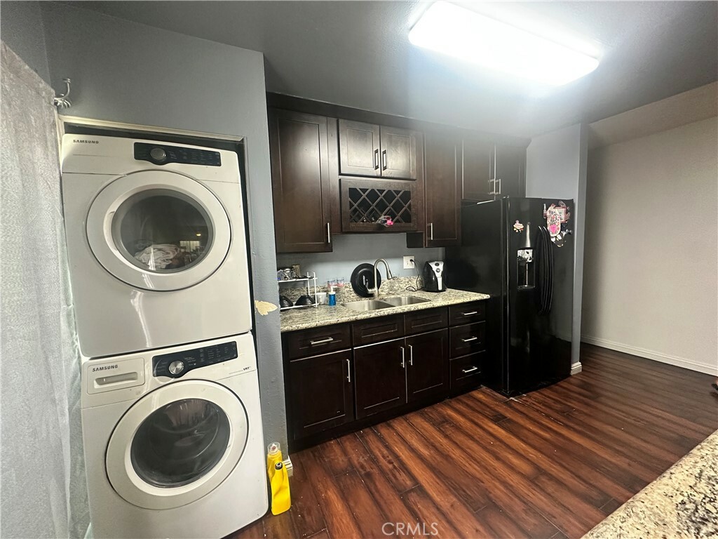 Property Photo: 7315 Exeter Street 6 CA 90723