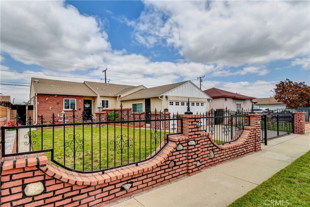 Property Photo: 3451 Sandoval Avenue CA 90660