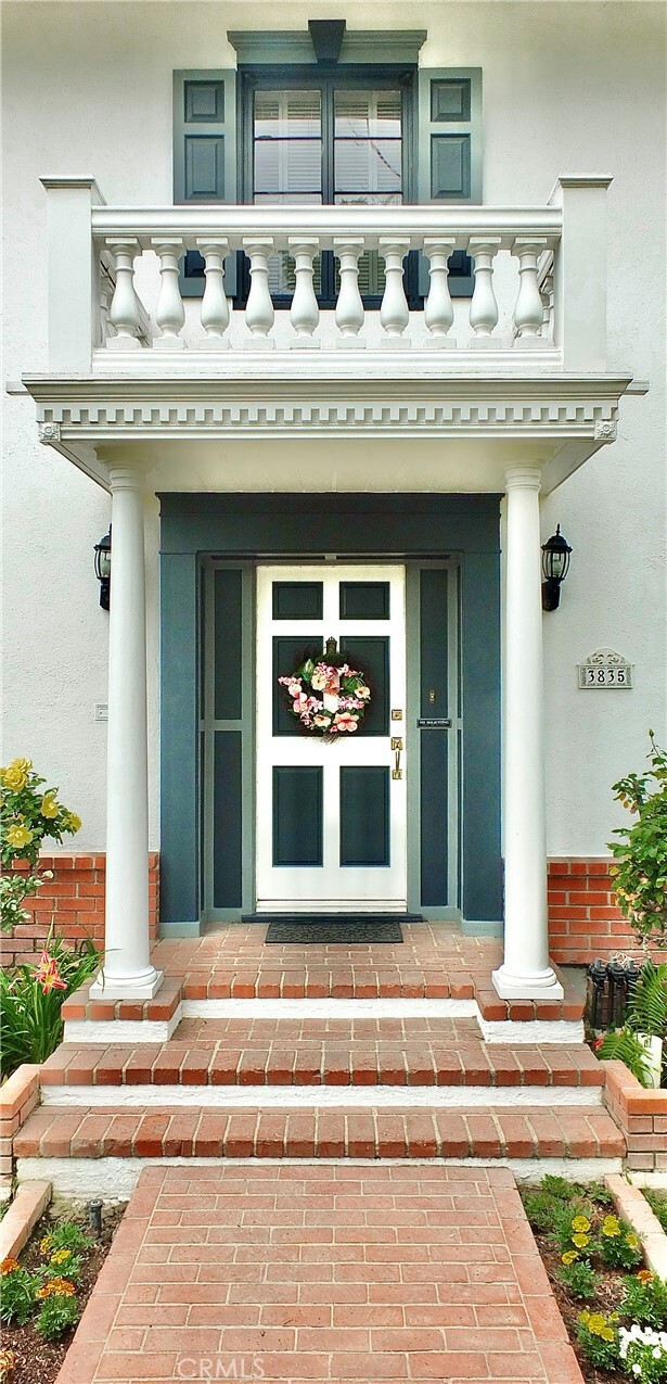 Property Photo: 3835 California Ave CA 90807