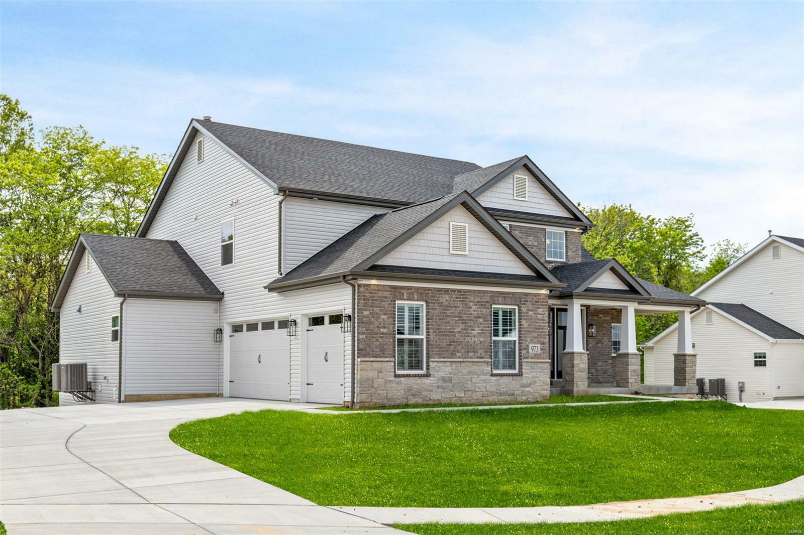 Property Photo: 973 Tara Court MO 63005