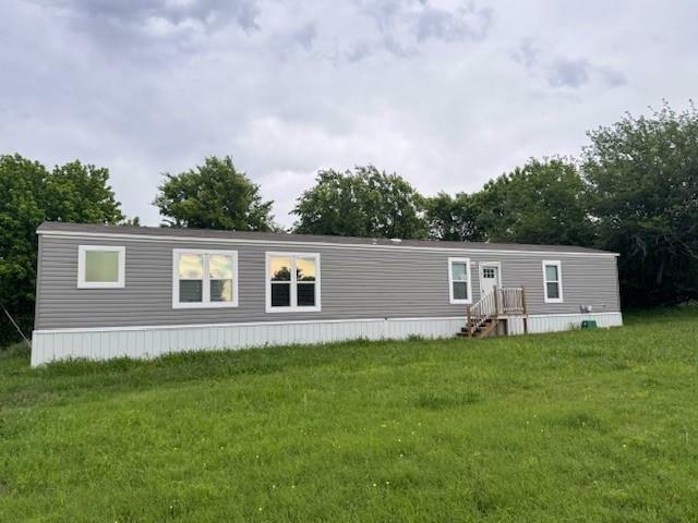 Property Photo: 707 Sun Court TX 76049