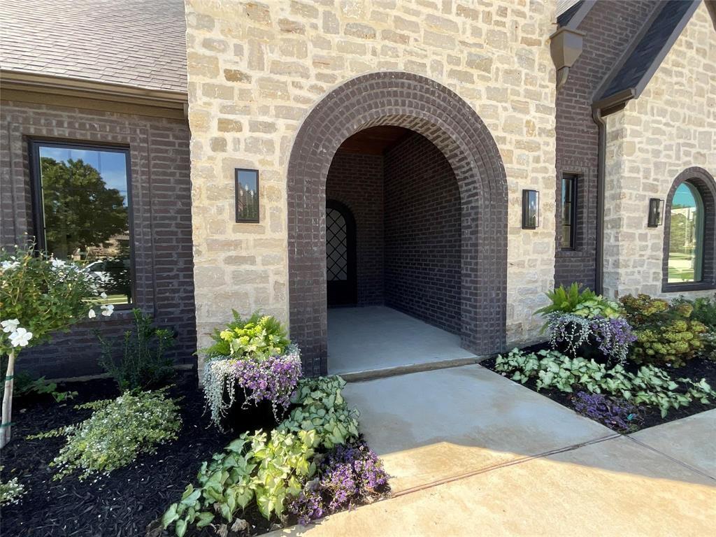 Property Photo: 3205 Fairway Drive TX 76226