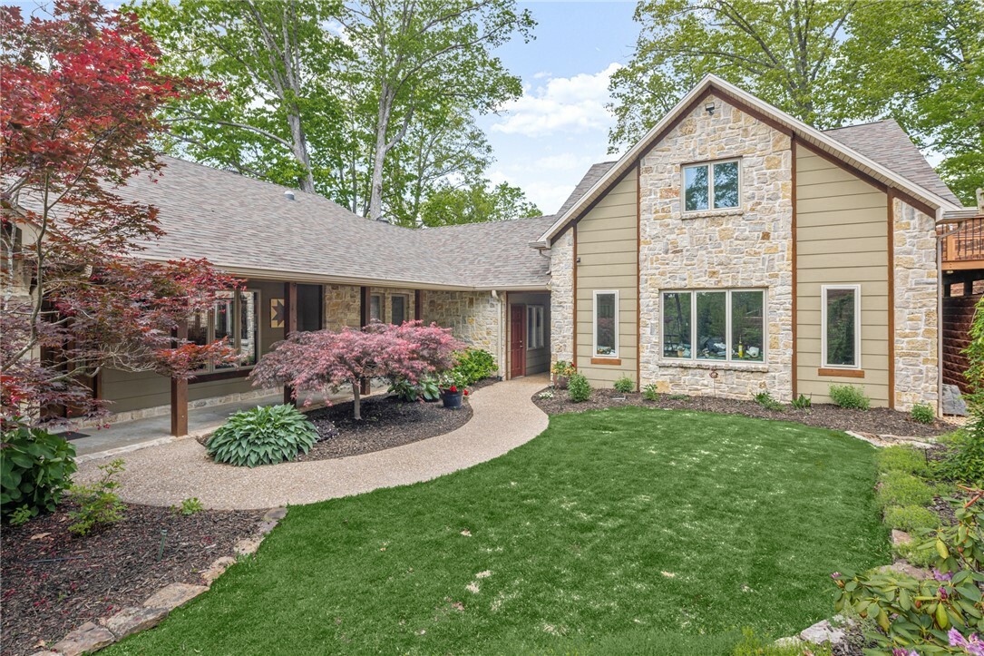 Property Photo: 9431 Vail Drive AR 72756