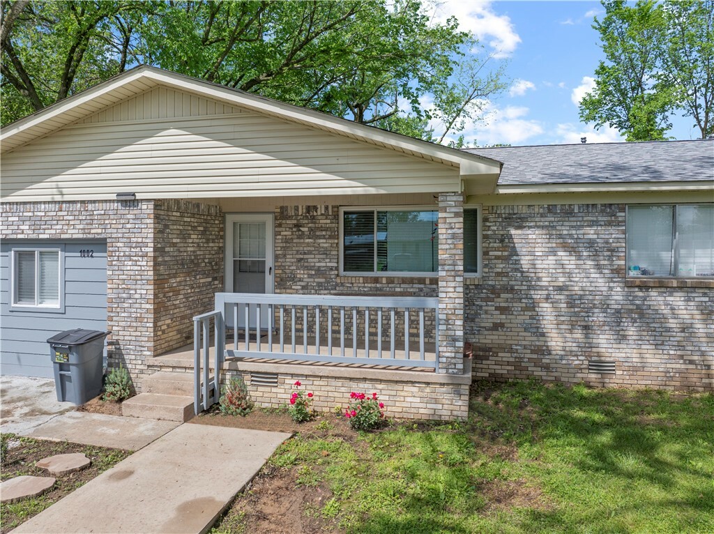 Property Photo: 1002 Easy AR 72638