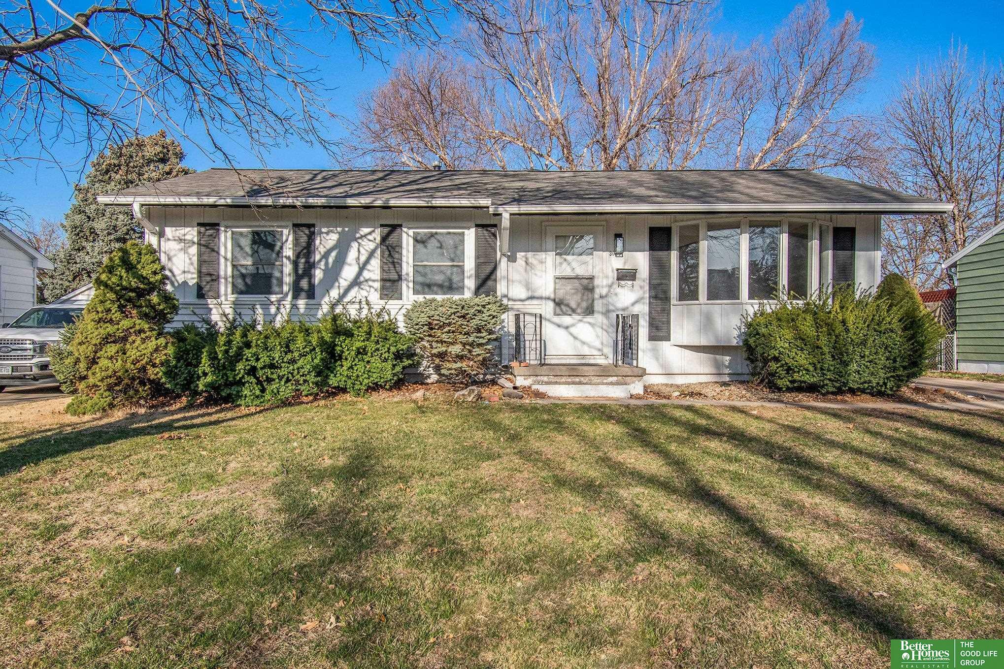 Property Photo: 3030 S 122nd Avenue NE 68144