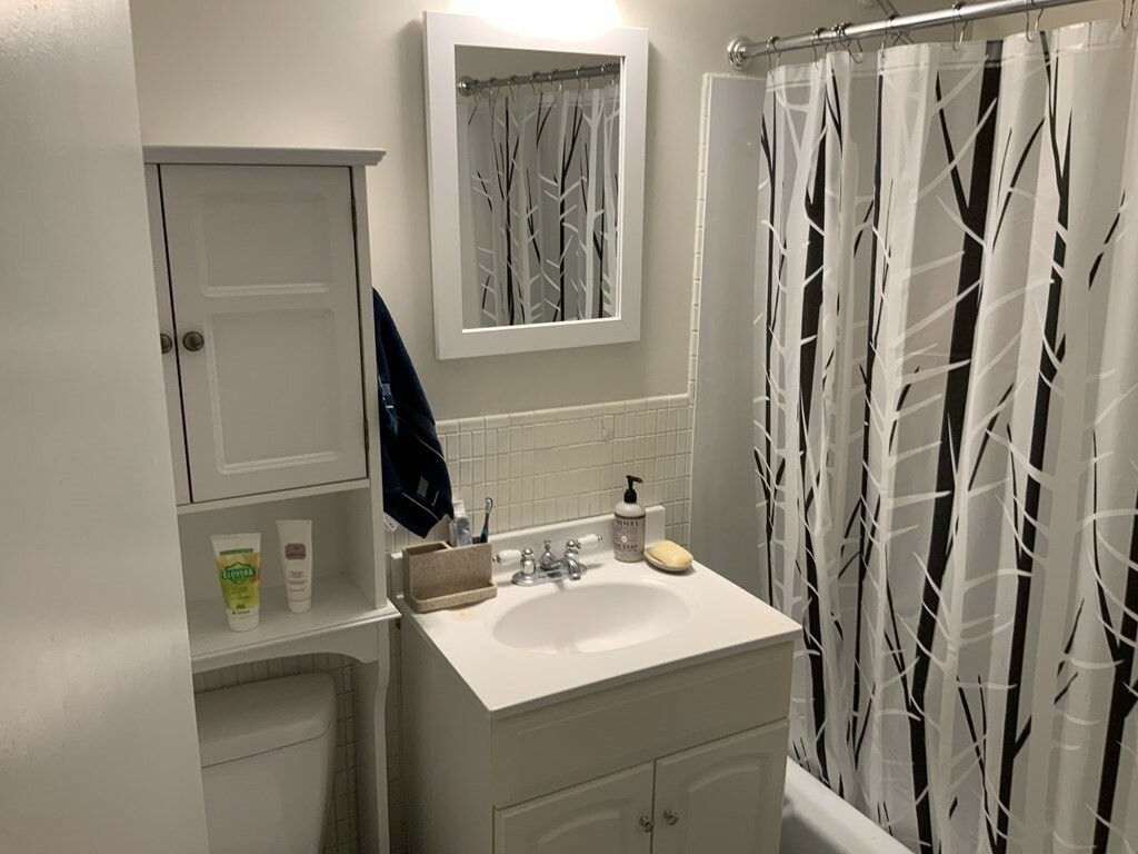 Property Photo: 41 Park St. 101 MA 02446