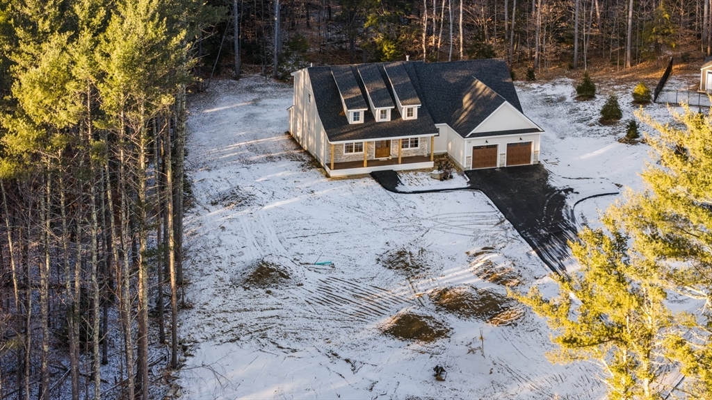 Property Photo: 46 Boston Post Road NH 03031