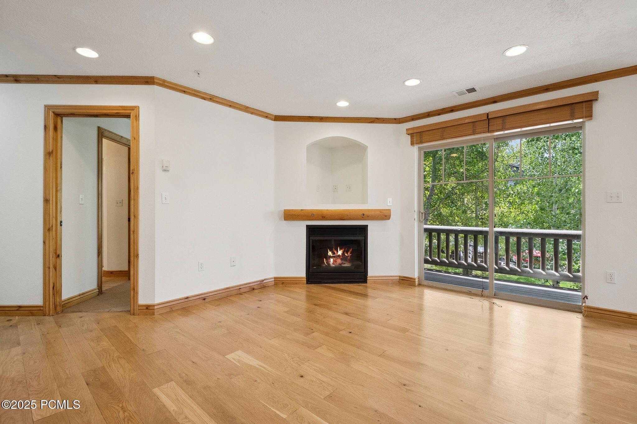 Property Photo:  1729 W Fox Bay Drive Unit J201  UT 84032 
