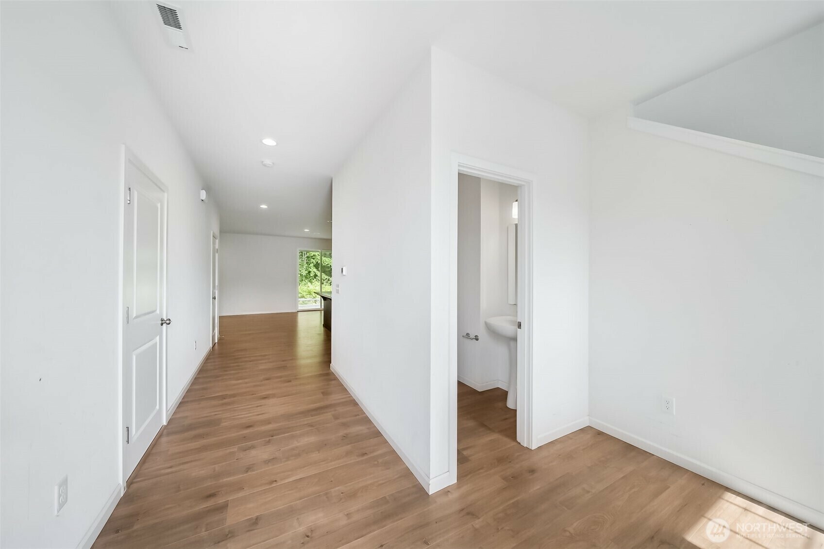 Property Photo:  8501  143rd Street E  WA 98373 