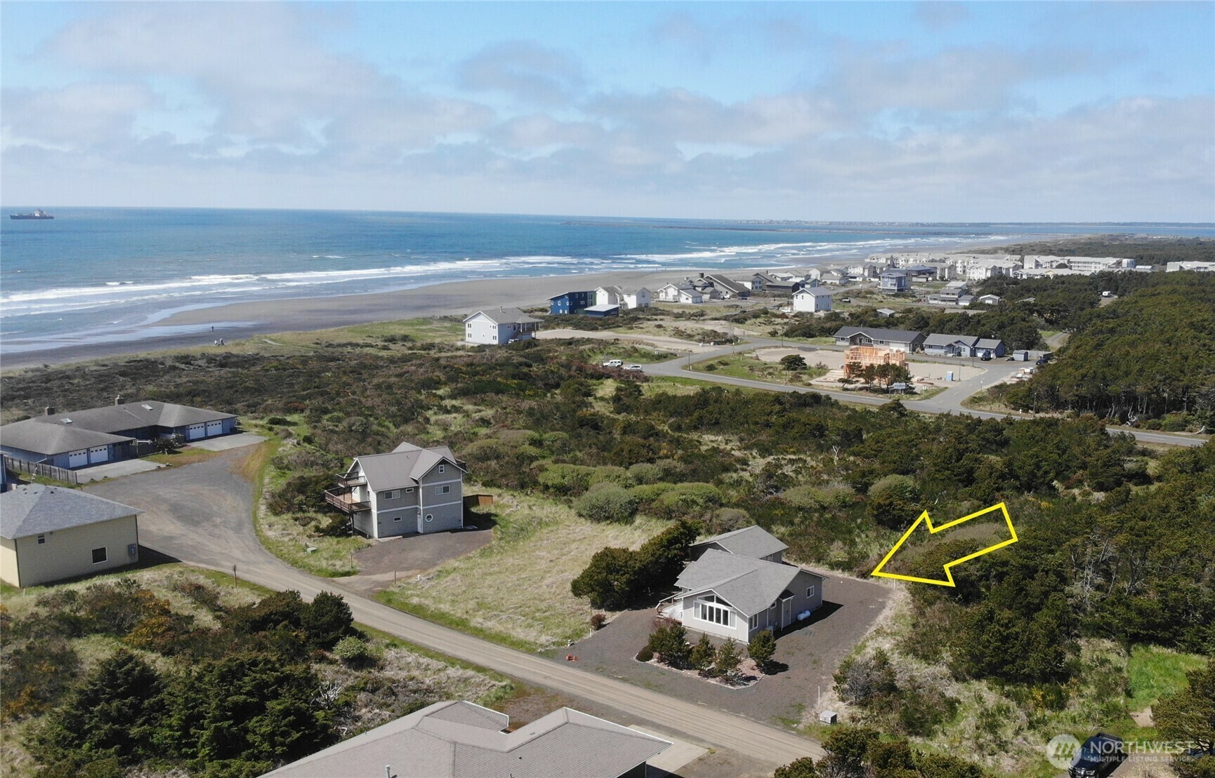 Property Photo: 926 Pheasant Run WA 98595