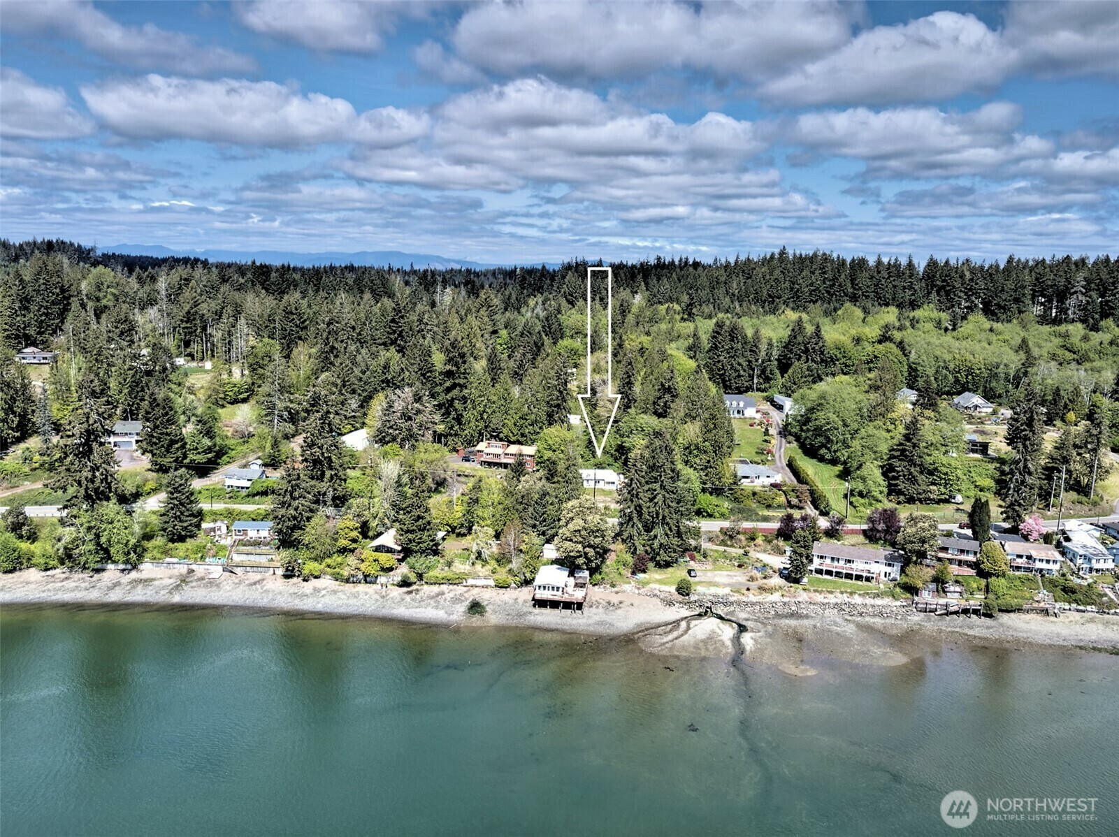 Property Photo: 1821 E State Route 3 WA 98584