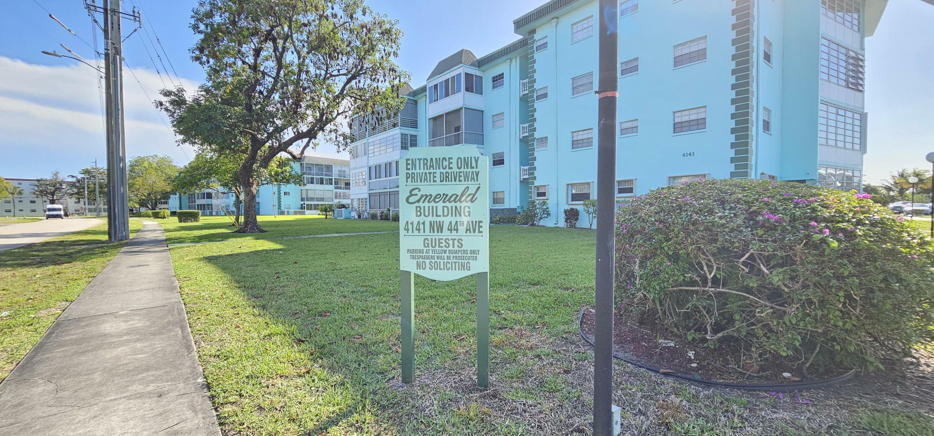 Property Photo: 4141 NW 44th Avenue 217 FL 33319